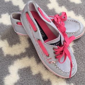Girls Sperry Top Sider. Size 11. EUC